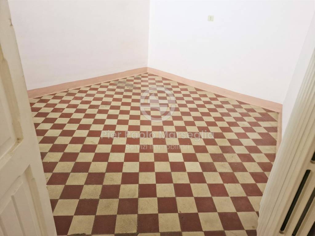 Appartamento a Ostuni in Vico Flavio Gioia - Foto 4