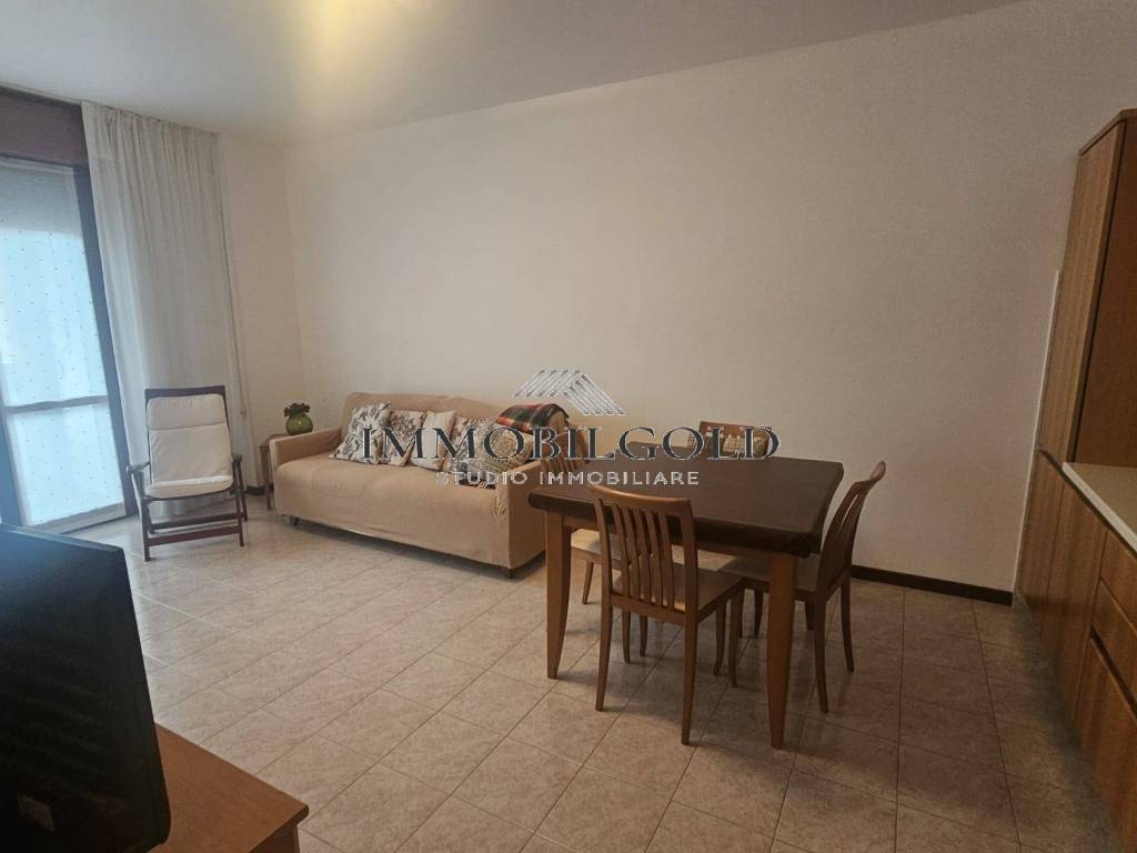 Appartamento a Abbiategrasso in Via Leonardo da Vinci - Foto 3