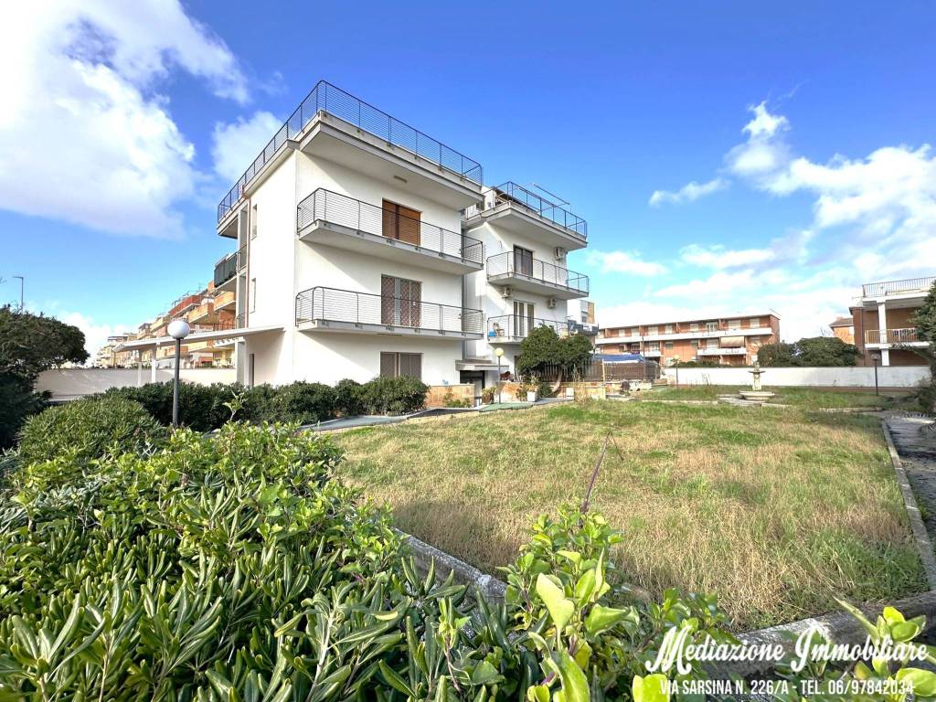 Appartamento a Ardea in Lungomare degli Ardeatini, 342 - Foto 2