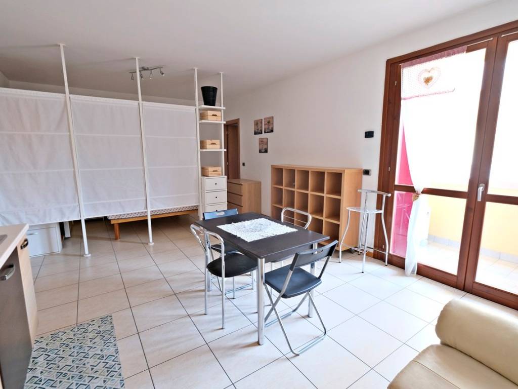 Appartamento a Villafranca di verona in Via Tione - Foto 2