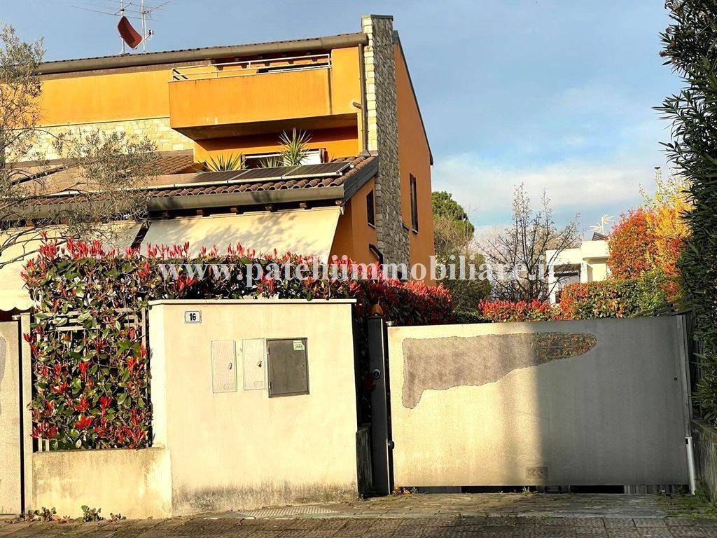 Villa a Treviolo in VIA TRIESTE - Foto 4