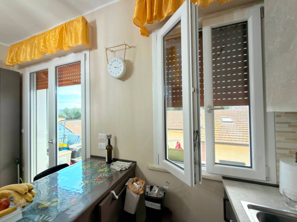 Appartamento a Loreto in Via Cavalieri di Vittorio Veneto, 12 - Foto 4