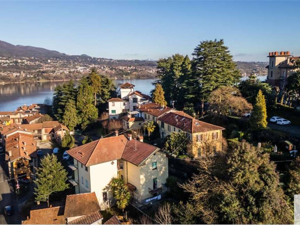 Villa a Biandronno in Via Giuseppe Mazzini, 38 - Foto 4