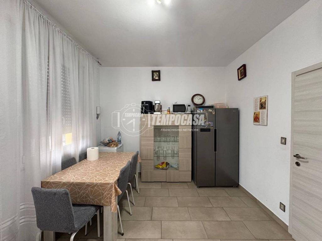 Appartamento a Mirandola in Via Amendola 2 - Foto 4