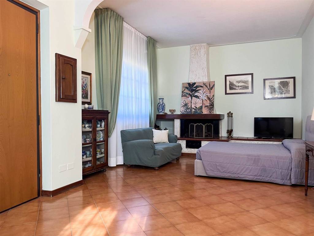 Villa a Camaiore in Via delle Barbate - Foto 2