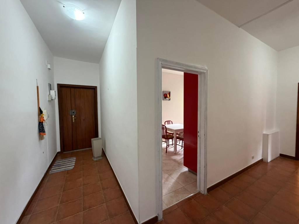Appartamento a Ginosa in Via Eugenio Curiel, 5 - Foto 2
