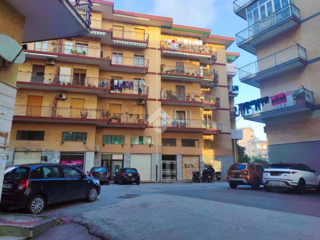 Appartamento a Salerno in Via Belisario Corenzio, 8 - Foto 2