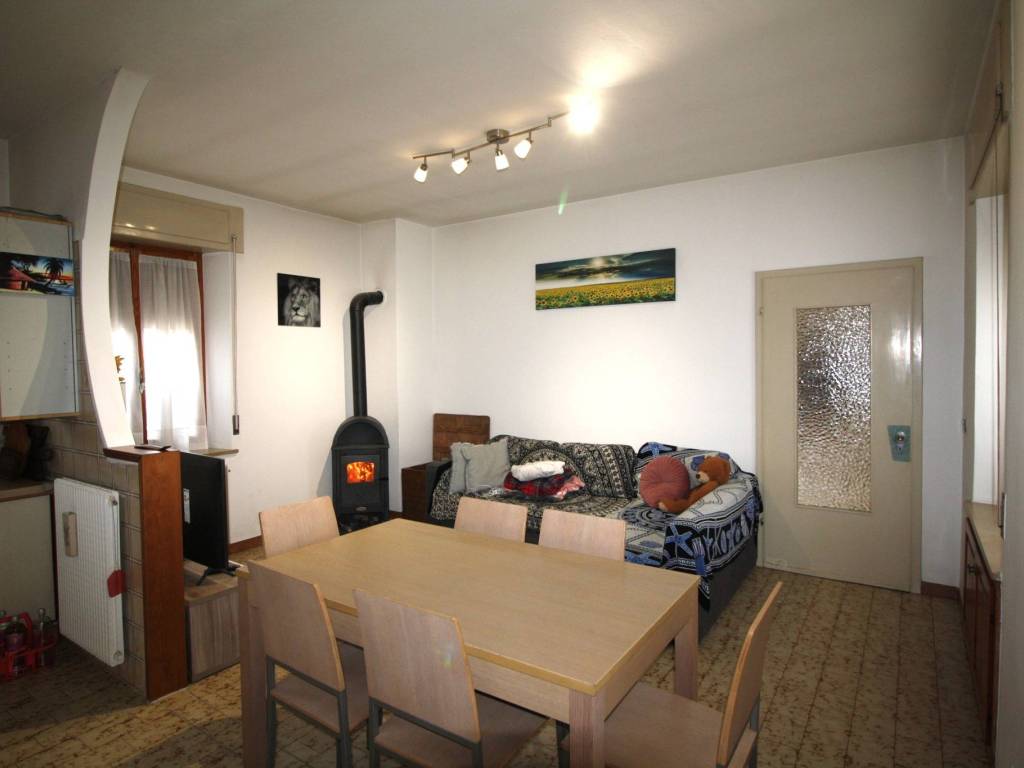 Villa a Buja in Via Madonna, 9 - Foto 3