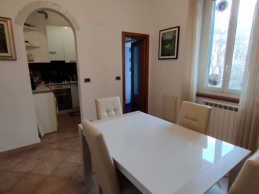 Appartamento a Savona in Piazza di Lavagnola - Foto 3