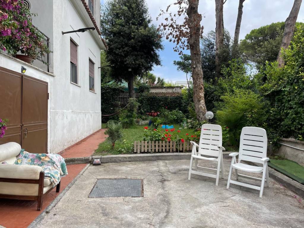 Villa a Anzio in Via delle Petunie - Foto 3