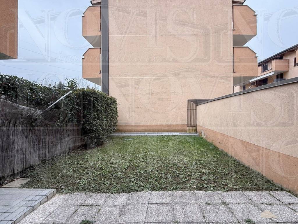 Appartamento a Pioltello in Via Monza - Foto 3