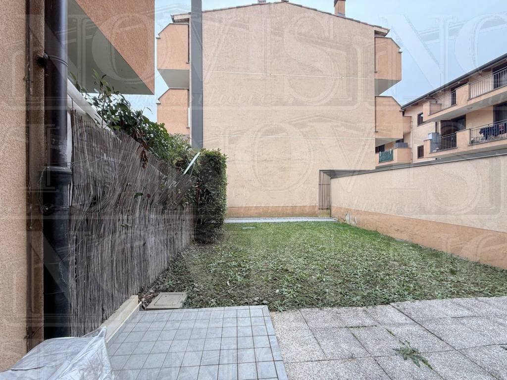 Appartamento a Pioltello in Via Monza - Foto 4