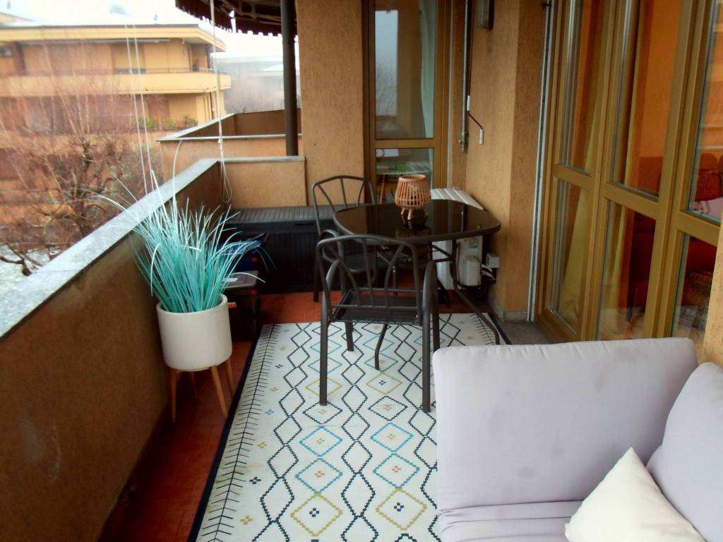 Appartamento a Lipomo in Via Camponuovo - Foto 4