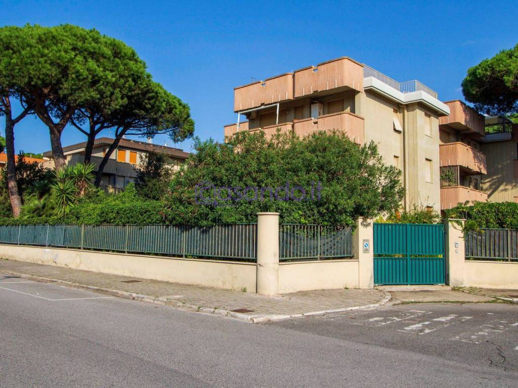 Appartamento a Pisa in Via dei Glicini, 1, 56128 Tirrenia PI, Italia - Foto 4