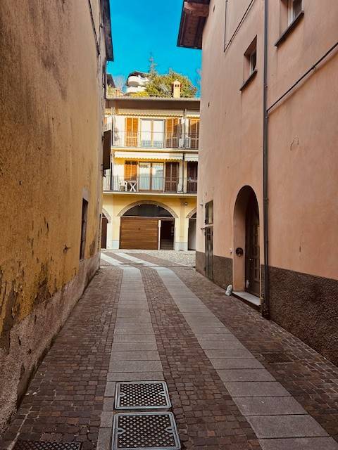 Appartamento a Nembro in Via Giuseppe Garibaldi - Foto 2