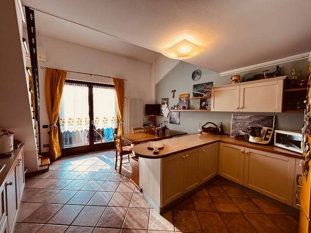 Appartamento a Nembro in Via Giuseppe Garibaldi - Foto 5