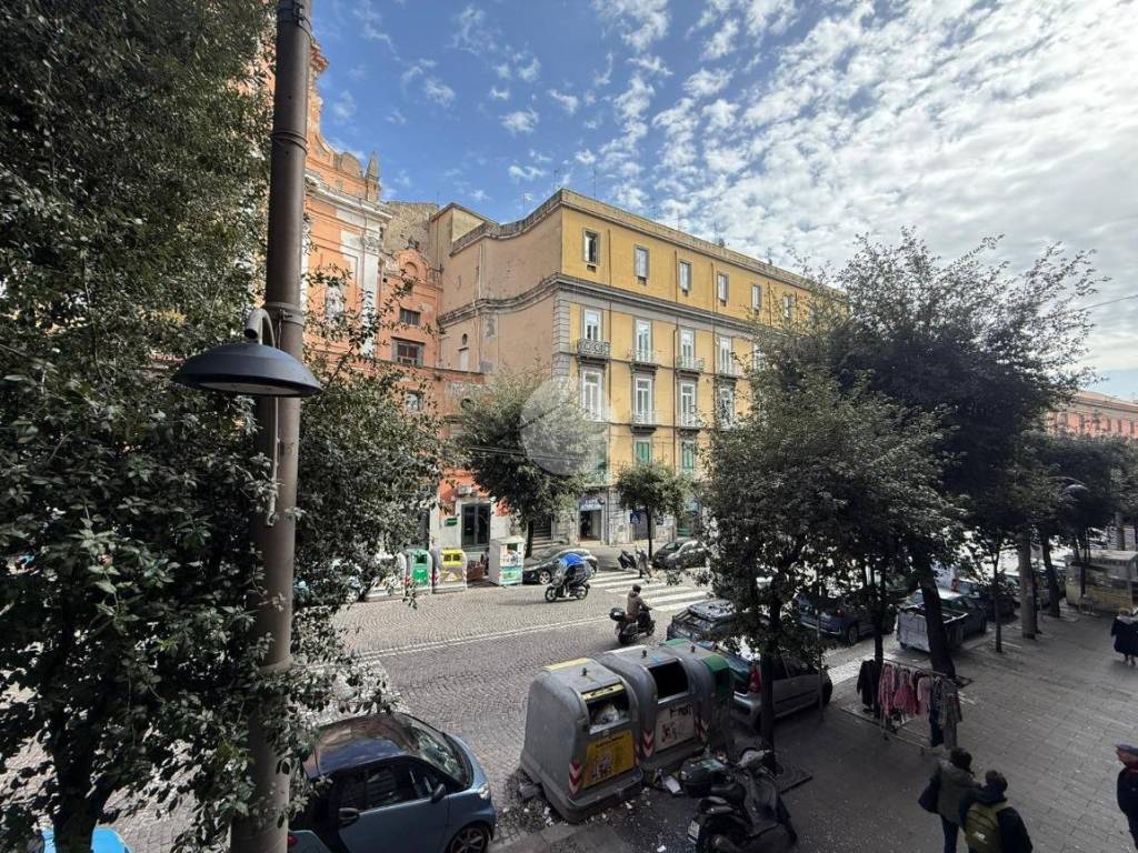 Immobile a Napoli in Via Santa Teresa degli Scalzi - Foto 3