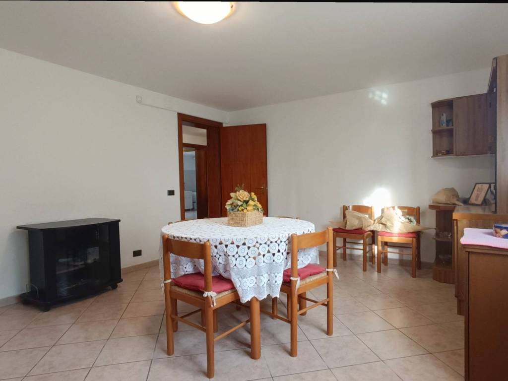 Villa a Bondeno in Via Provinciale, 23 - Foto 2