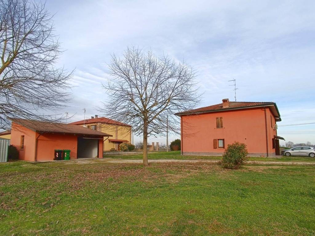 Villa a Bondeno in Via Provinciale, 23 - Foto 4