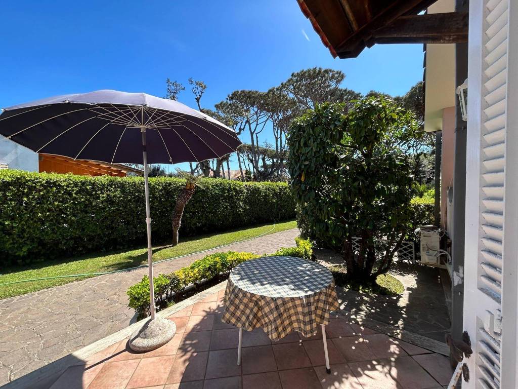 Villa a Fiumicino in Via Portorose - Foto 4