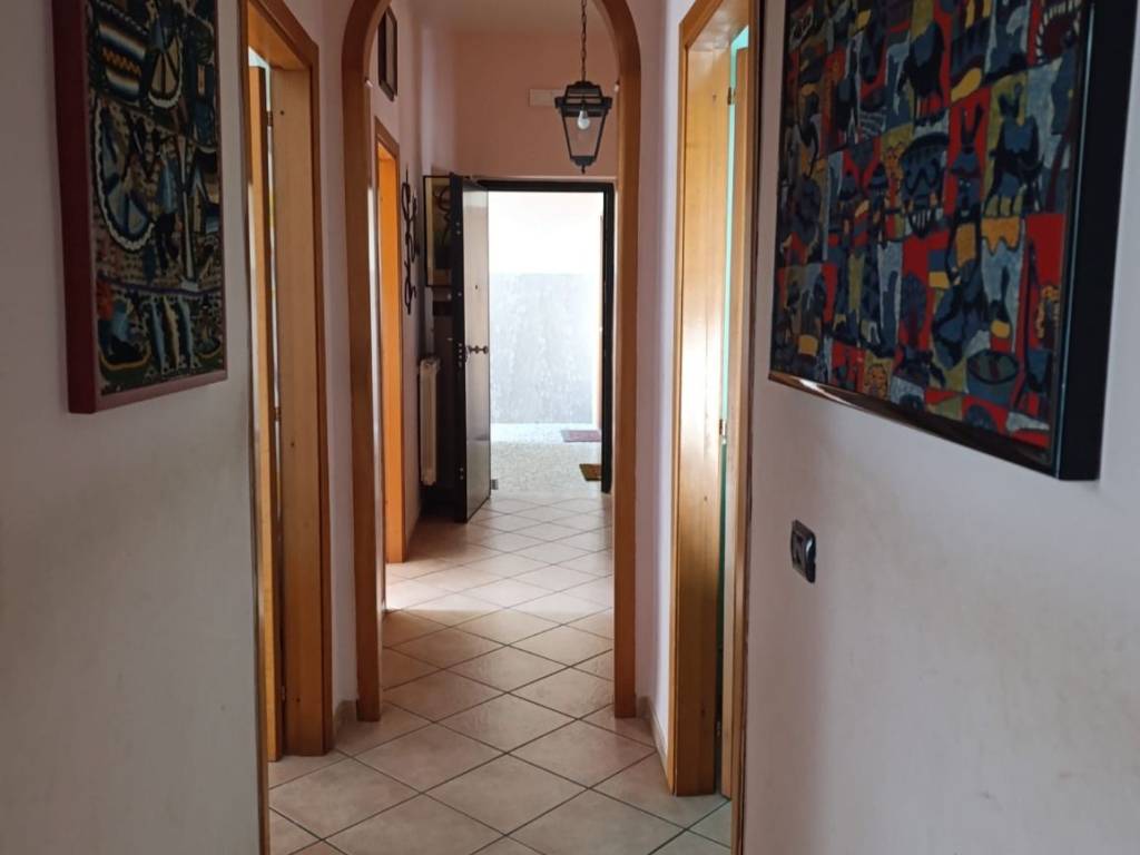 Appartamento a Napoli in Via Rodi, 4 - Foto 2