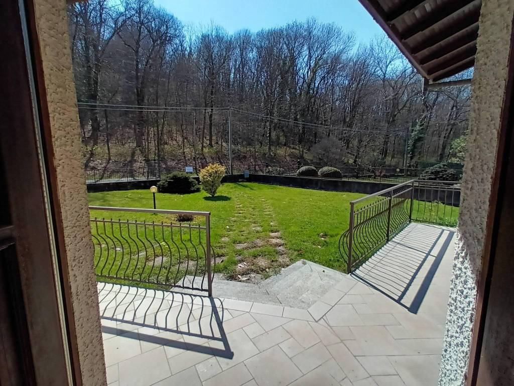 Villa a Induno olona in Via Brughiera, 45 - Foto 2