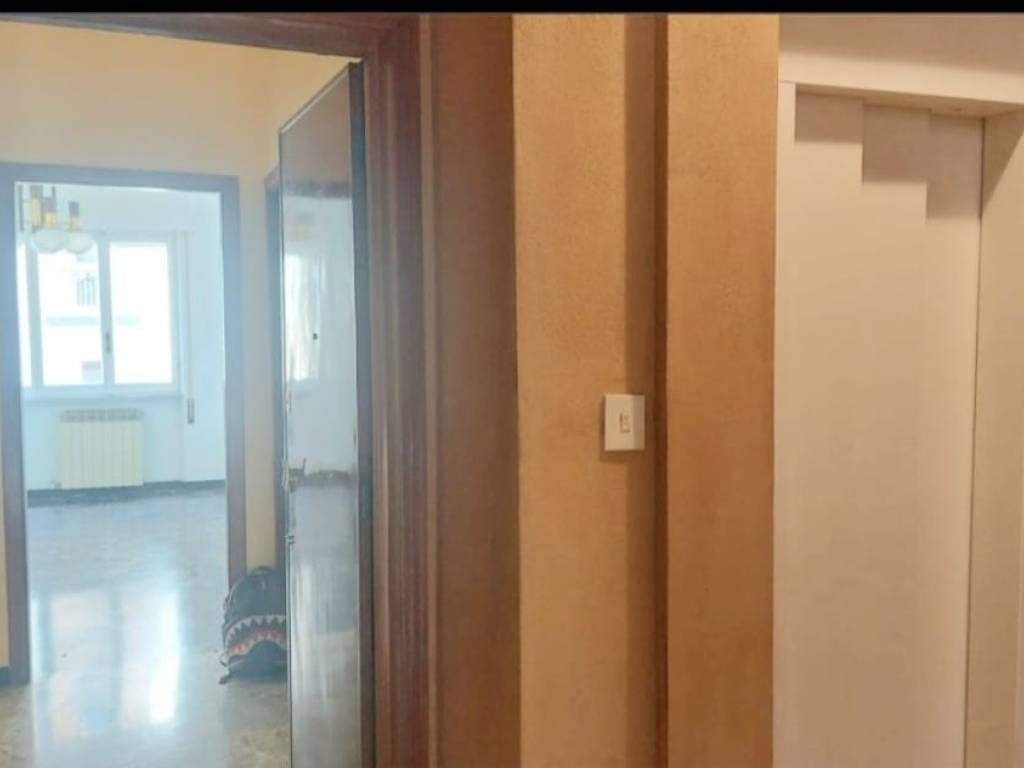 Appartamento a Savona in Via Nizza, 32 - Foto 2