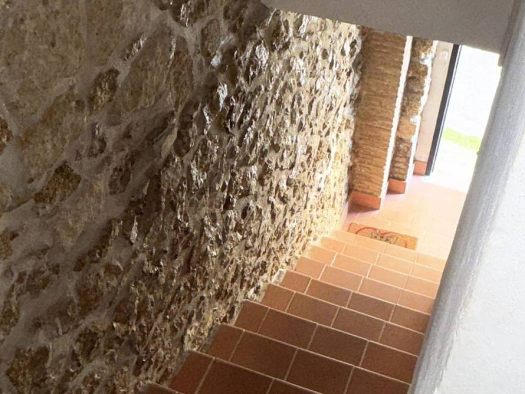 Appartamento a Minturno in Via Sinicata - Foto 2