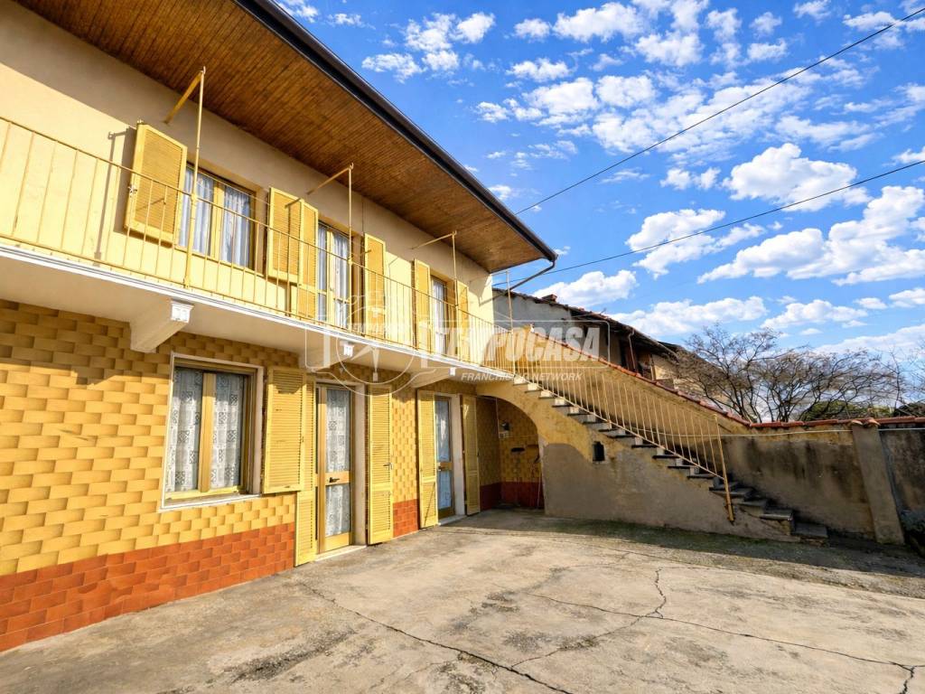 Casa indipendente a Mazzè in Via Garibaldi (mazzé) - Foto 3