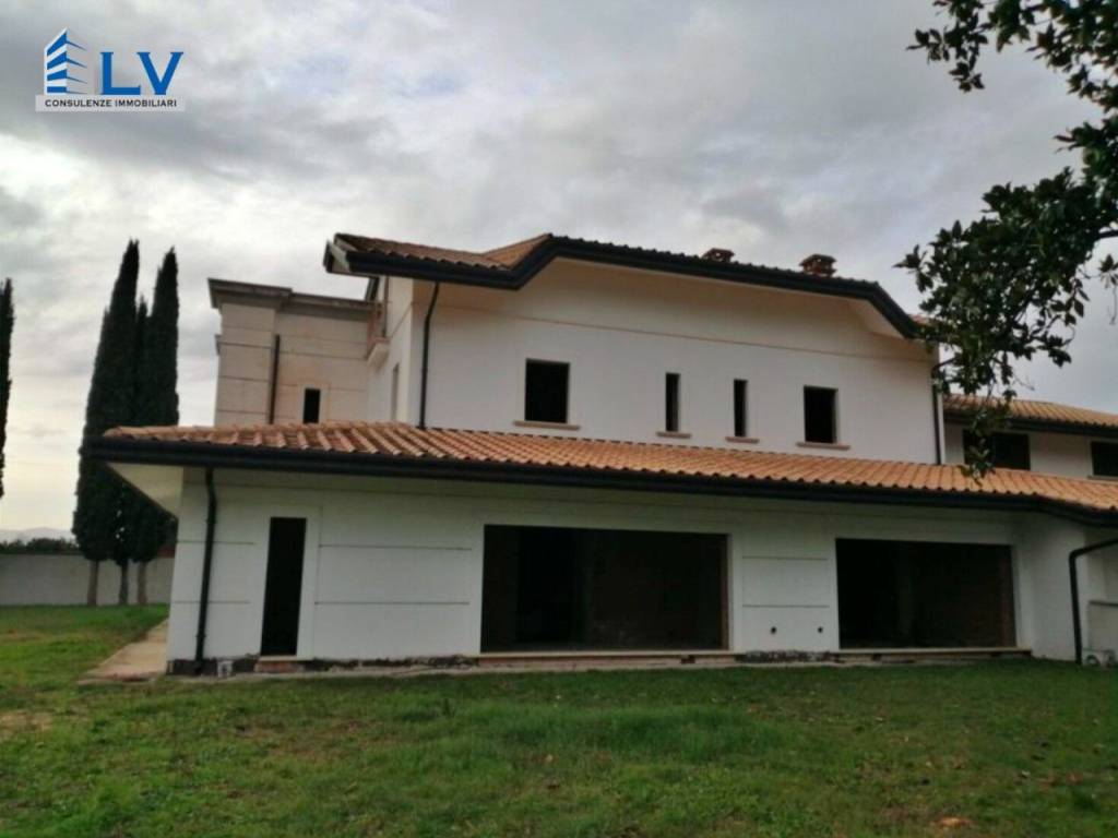 Villa a Castrocielo in Via Capodacqua - Foto 4