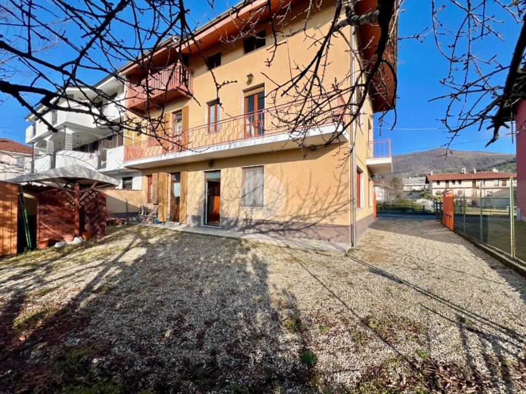 Casa indipendente a Balangero in Via Banna, 28 - Foto 2