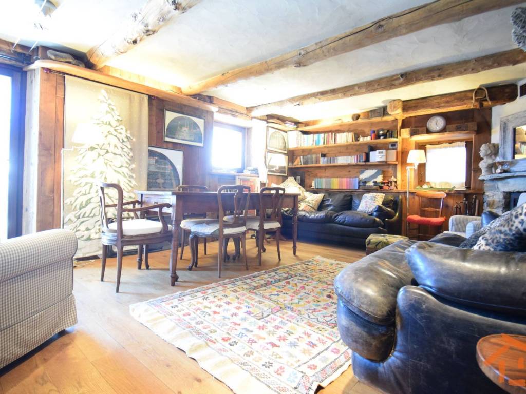 Casa indipendente a Brusson in Fr. Fenillaz - Foto 4