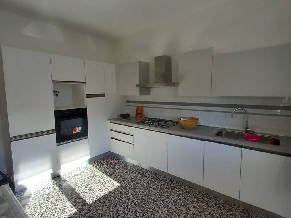 Villa a Borgosesia in Viale Rimembranze - Foto 5