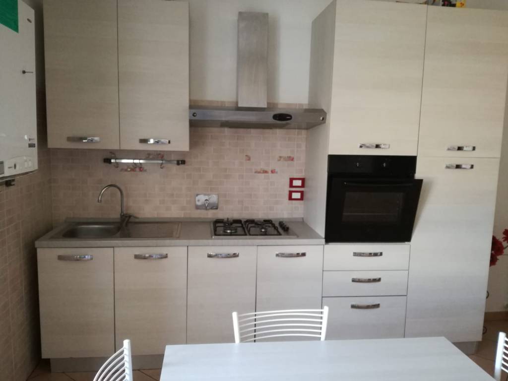 Appartamento a Assisi in Via Francesco Ardizzone, 13 - Foto 4