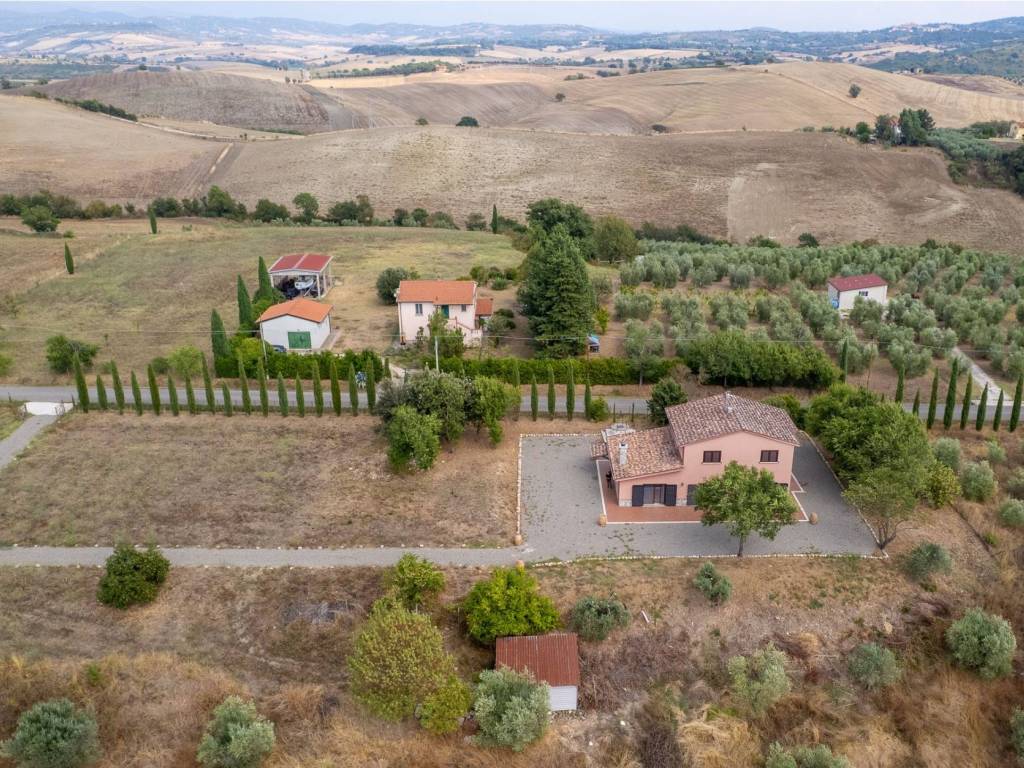 Villa a Scansano in Strada Comunale delle Torricelle - Foto 4