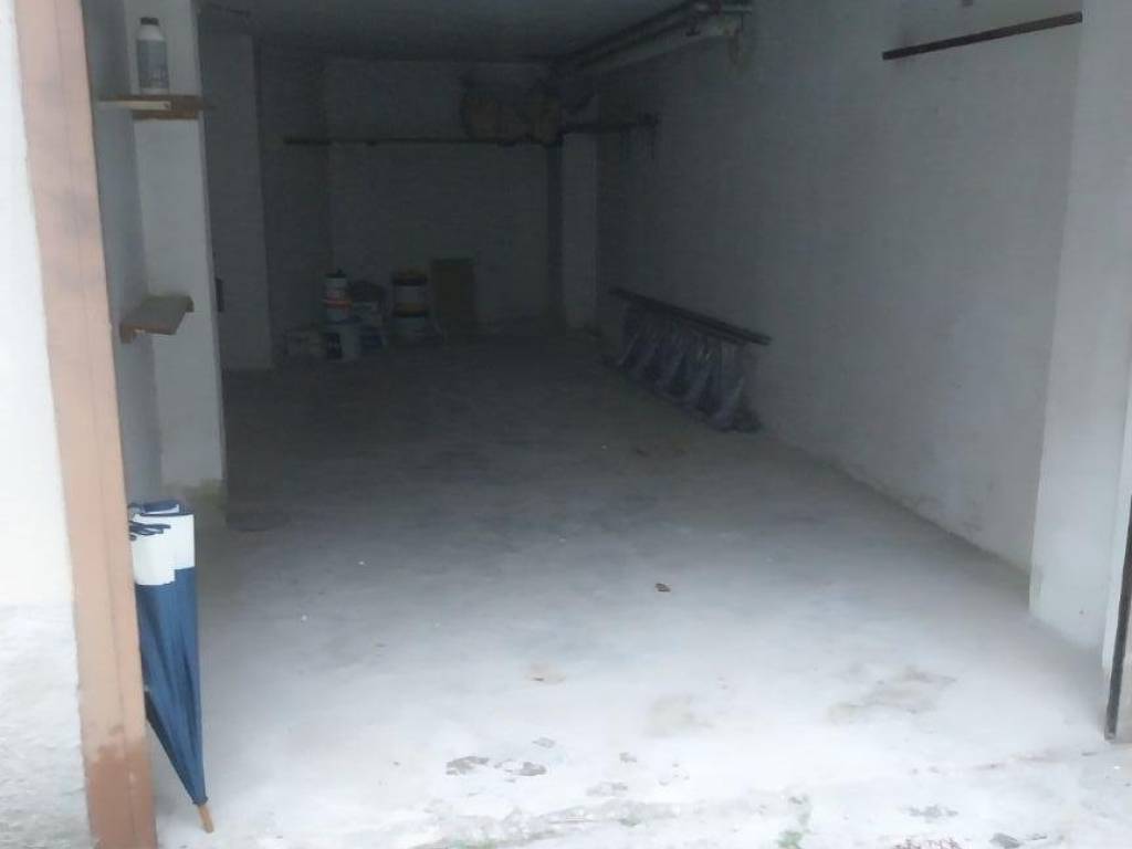 Box / garage a Bergamo in Via Giulio Crescenzi, 1 - Foto 2