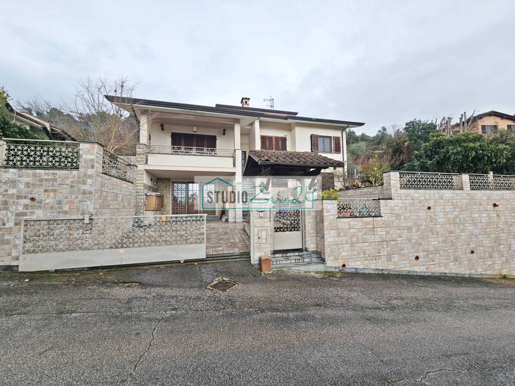 Villa a Massarosa in Via Bella Vista - Foto 2