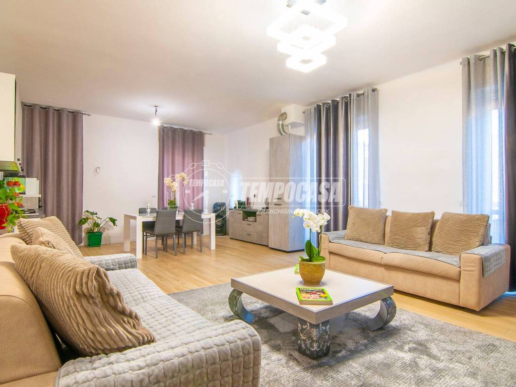 Appartamento a Verona in Via Colonnello Giovanni Fincato 68 - Foto 3