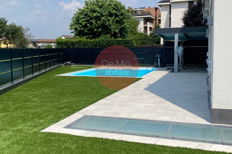Villa a Mariano comense in Via Vincenzo Bellini - Foto 4