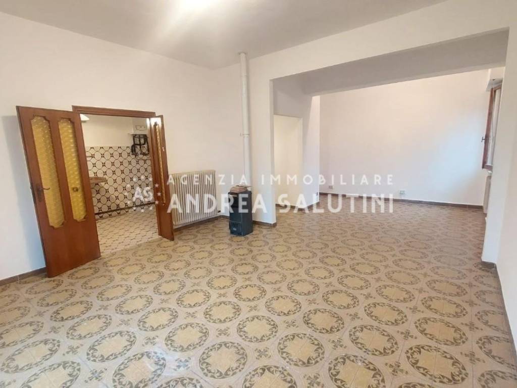 Appartamento a Buti in Via Antonio Gramsci, - Foto 2