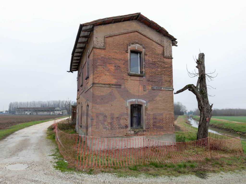 Casa indipendente a Cento in Via Modena - Foto 2