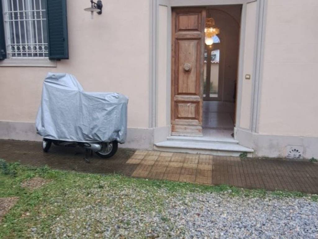 Casa indipendente a Livorno in Via Vittorio Corcos - Foto 3