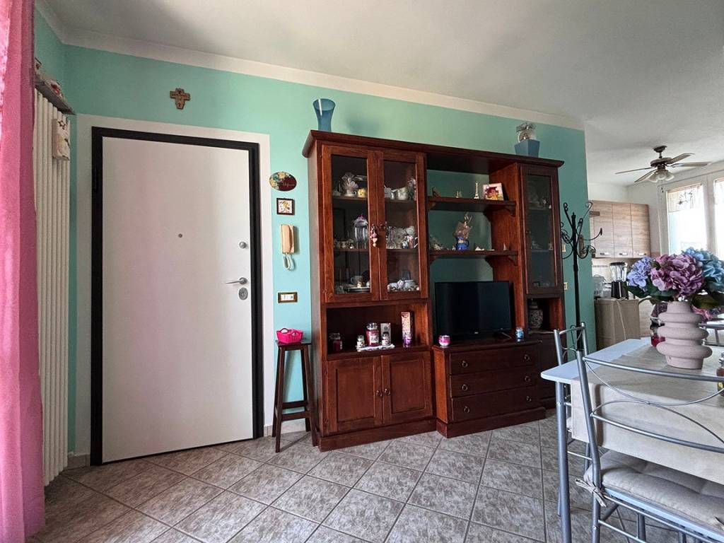 Appartamento a Voghera in Via Lomellina - Foto 3