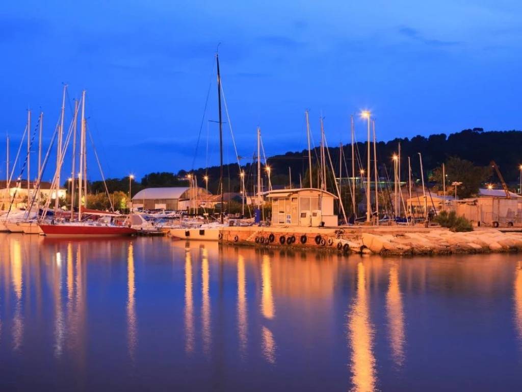 Appartamento a Pesaro in Calata Caio Duilio - Foto 5