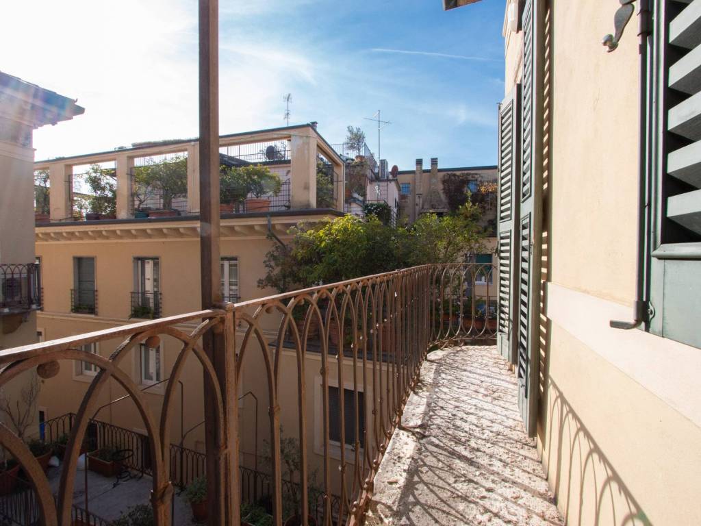 Appartamento a Verona in Vicolo Giuseppe Mazzini - Foto 5