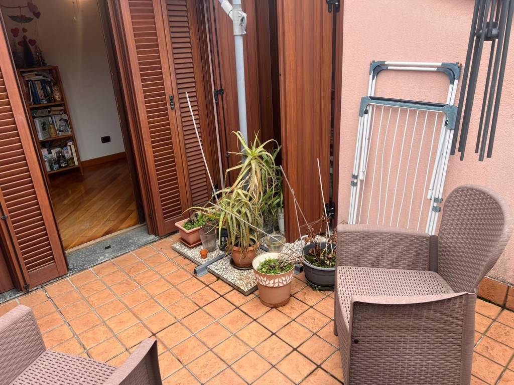 Appartamento a Cantù in Via Capitano Alfredo Livio - Foto 4