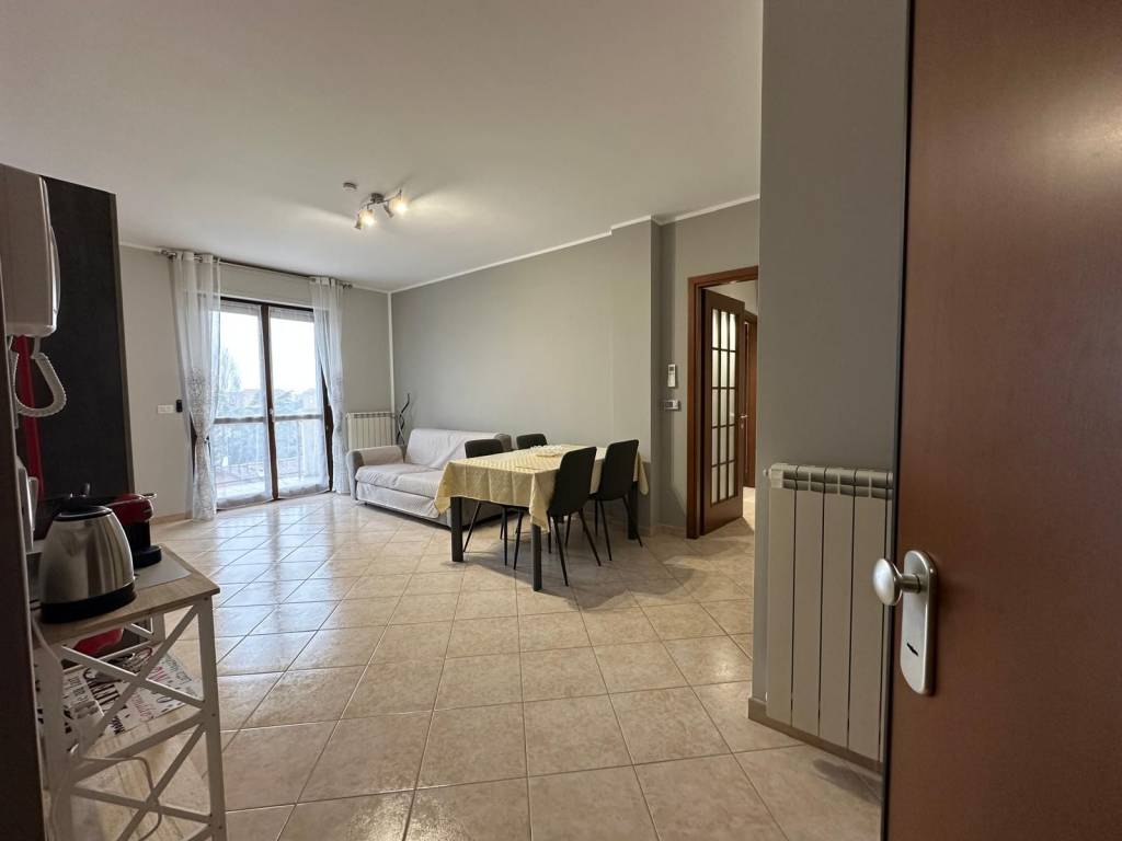 Appartamento a Moncalieri in Strada Carignano - Foto 2