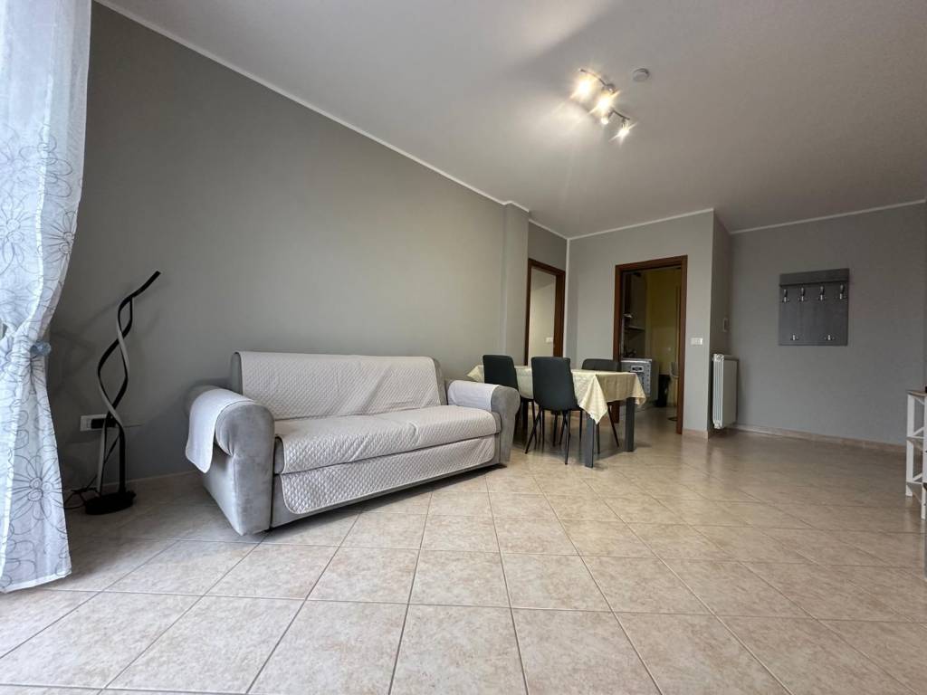 Appartamento a Moncalieri in Strada Carignano - Foto 3