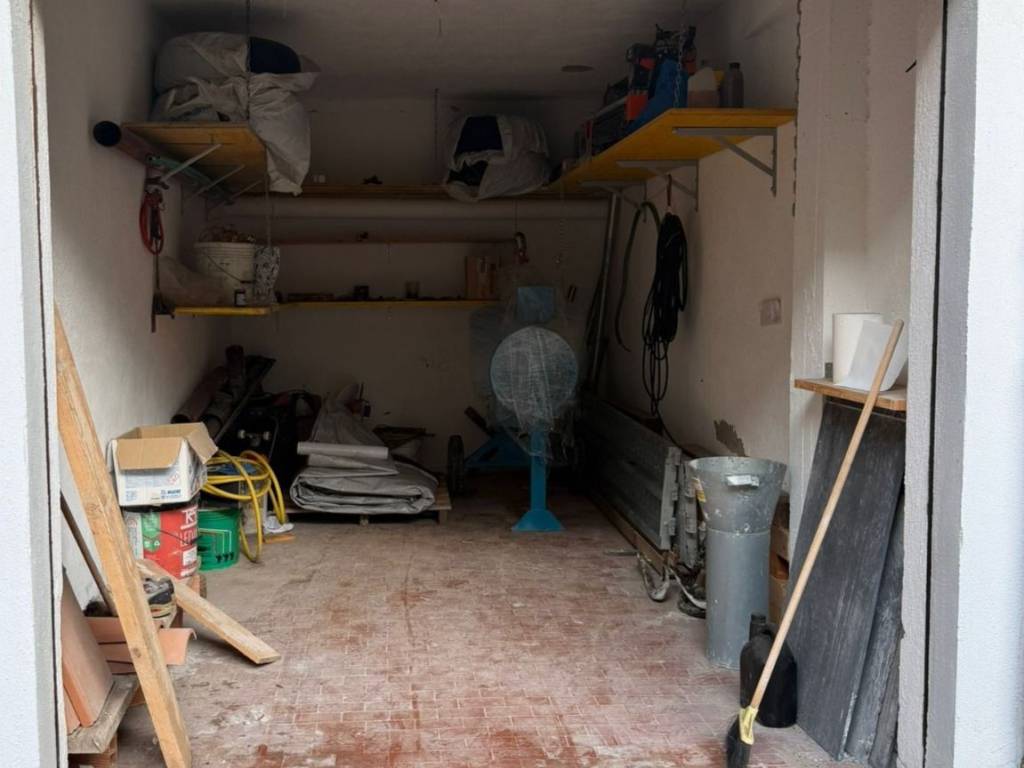 Box / garage a Pomezia in Lungomare delle Sirene, 91 - Foto 4