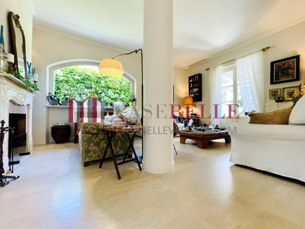 Villa a Forte dei marmi in Via della Barbiera, - Foto 3